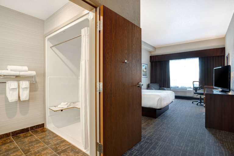Bathroom 4, Days Inn & Suites by Wyndham Yorkton, Division No. 9