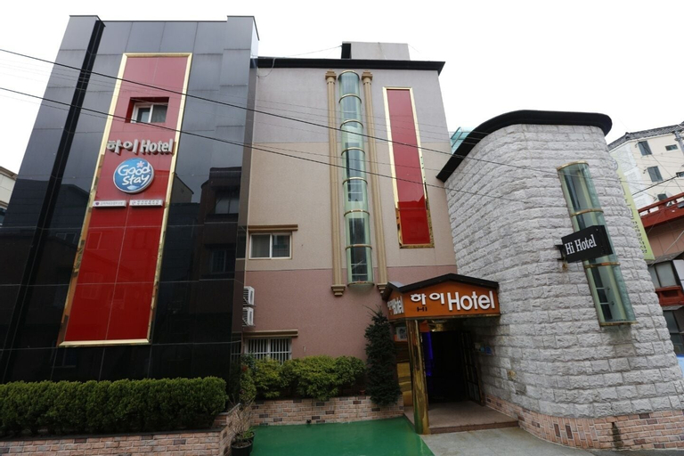 Hi Hotel, Dong