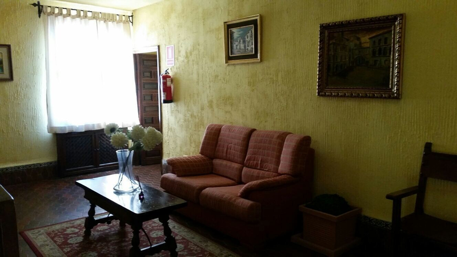 Others, Hotel El Zorzal, Toledo