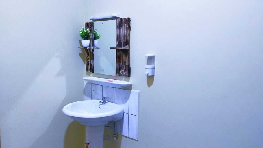 Bathroom 4, Stay.Plus Mtwapa Holiday Home, Kilifi South