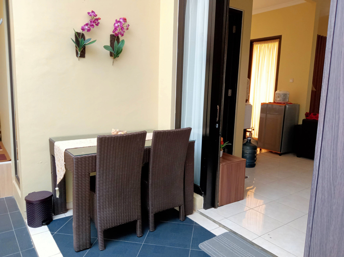 Dining Room 7
