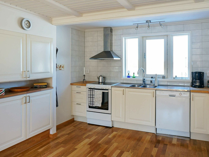 Others 4, Holiday Home in Harplinge, Halmstad