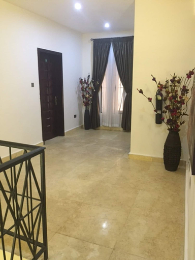 Others 5, Greens Manor, Eti-Osa