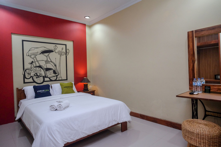 Bedroom 14