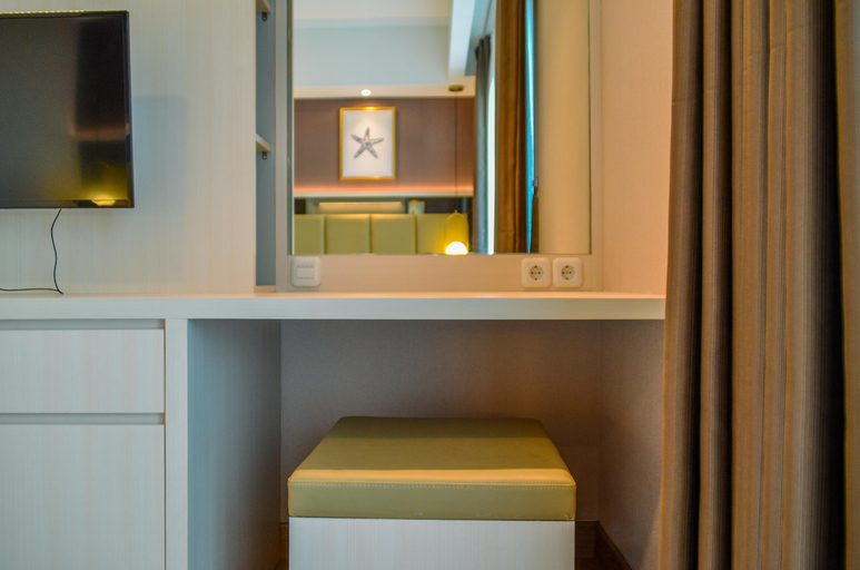 Others 3, Comfortable Design Studio at Bintaro Embarcadero Apartment By Travelio, South Tangerang