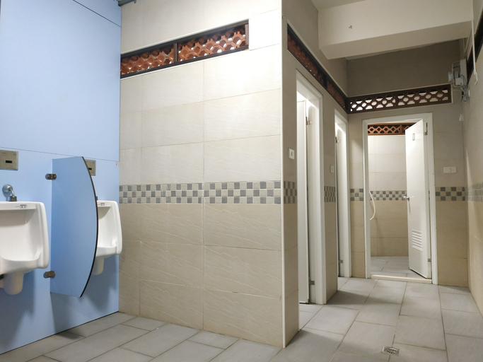 Bathroom 4, Matsu E19 - Campsite, Lienkiang (Matsu Islands)