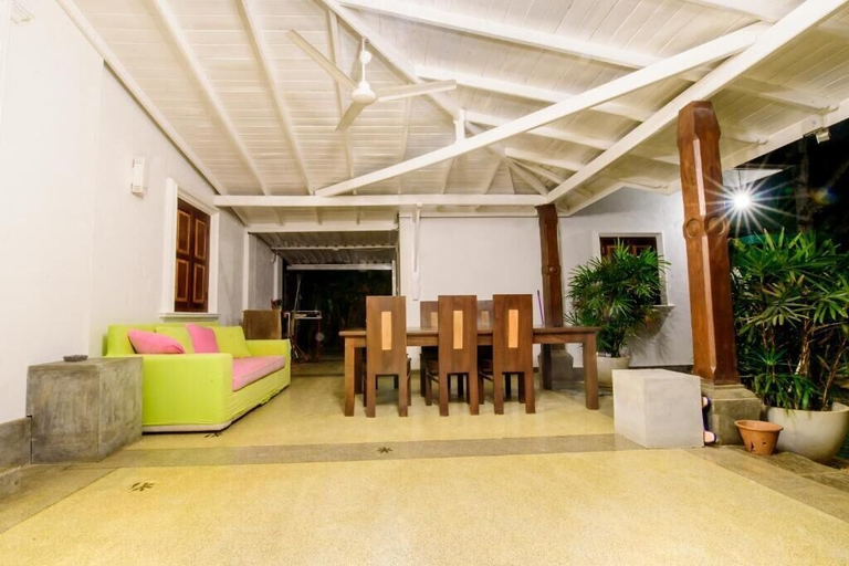 Others 5, Ali Gedara Bungalow, Galle Four Gravets