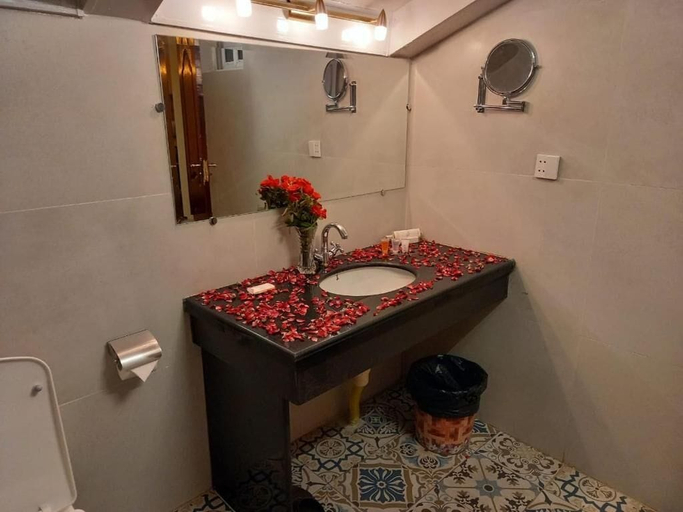 Bathroom 4, Richmond Boutique Hotel, Hazara