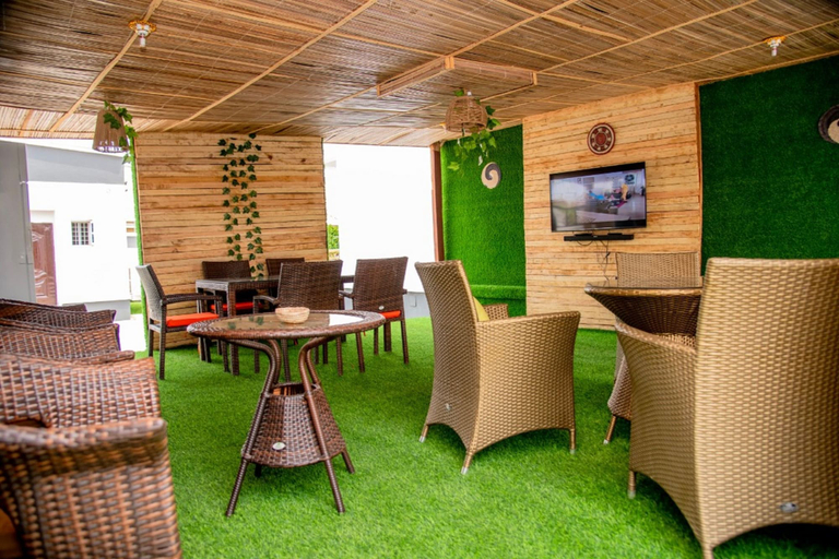Food & Drinks, Flourish Garden Apartments, Oshimili North