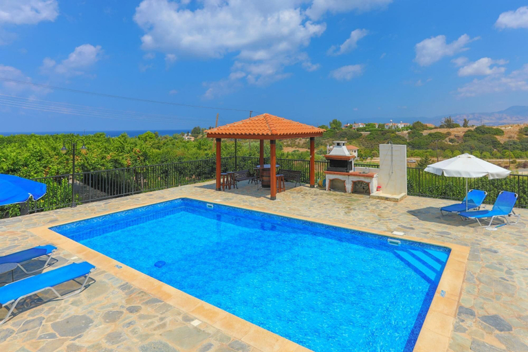 Room 5, Villa Aphrodite Finiki