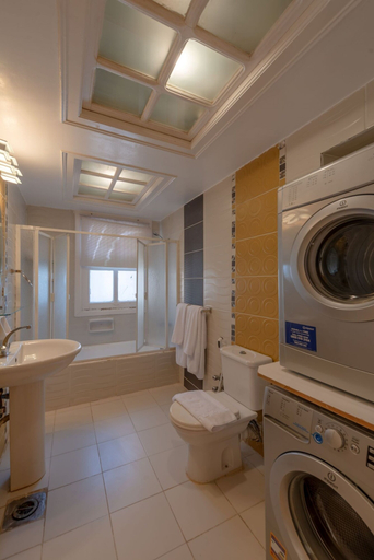 Bathroom 3, VESTA - Superior APT - 3BR - Abu Tig Marina, Al-Ghurdaqah 2