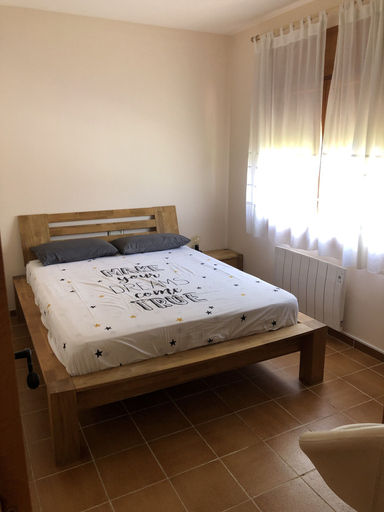 Bedroom 3, Bellavista, Girona