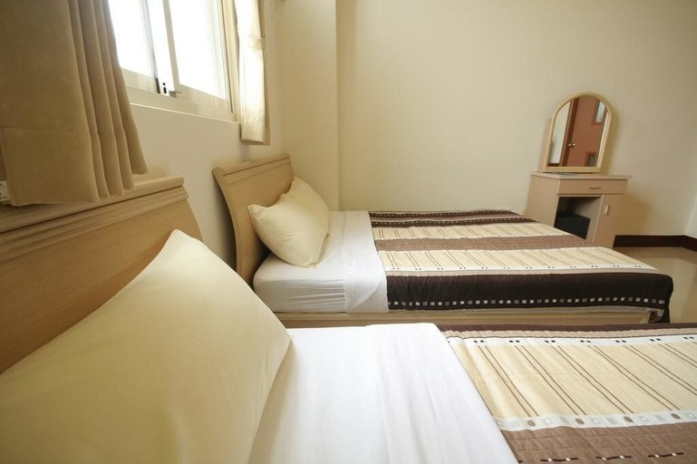 Bedroom 2, Long Beach Private Lodging, Penghu