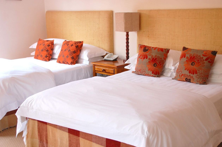 Bedroom 2, Dune Beach House, Eden