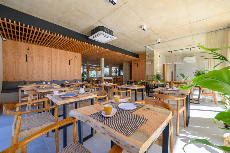 Food & Drinks 5, Ambar Hotel, n.a351