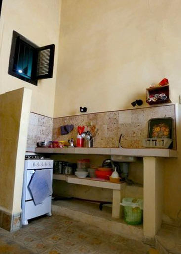 Shared kitchen 2, Casa Betta, Centro Habana