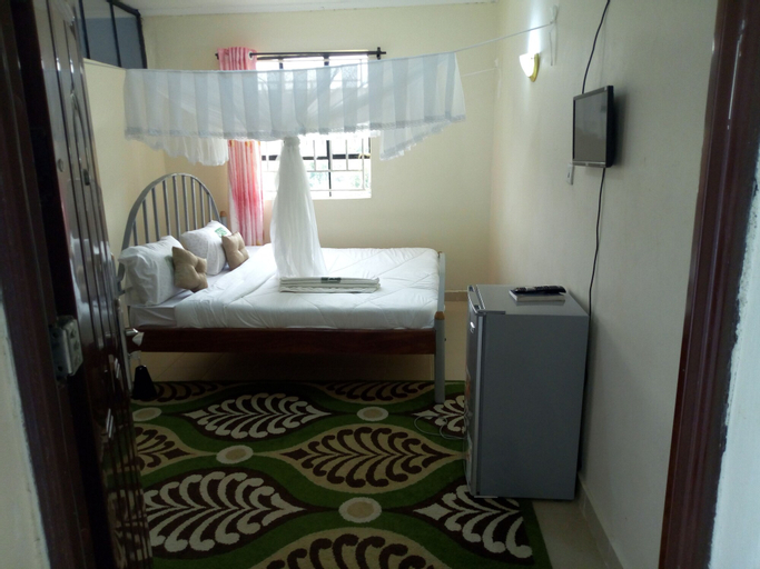 Bedroom 8