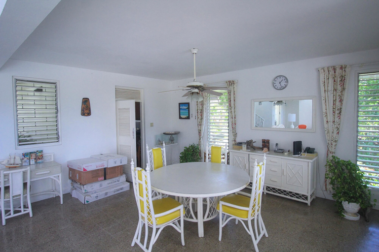 Others 5, Burlingame Villa