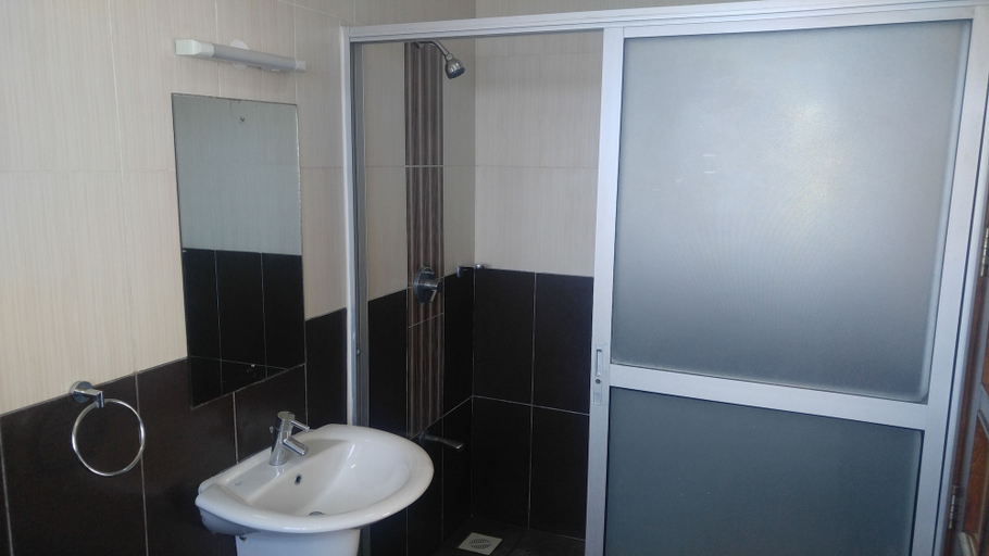 Bathroom, Pearl Duplex, Nyali