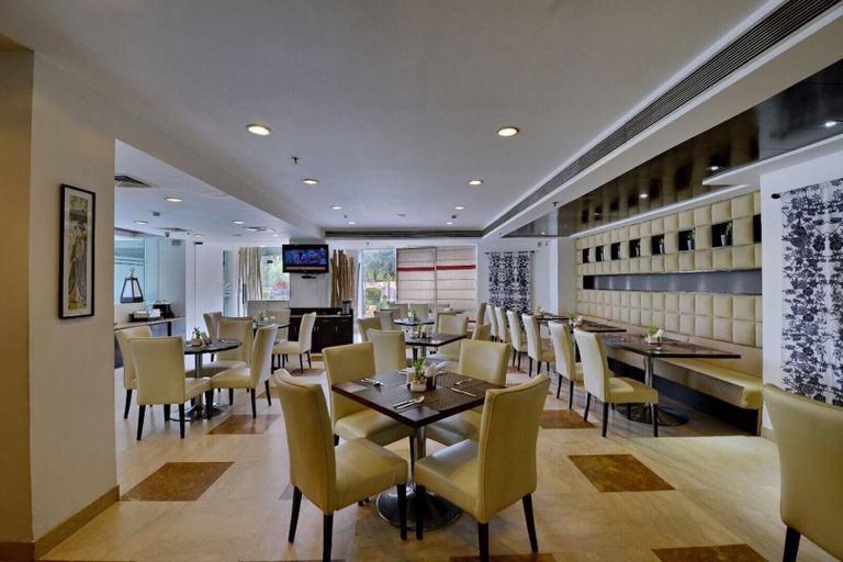 Food & Drinks 4, Hotel Grenville, Gurgaon