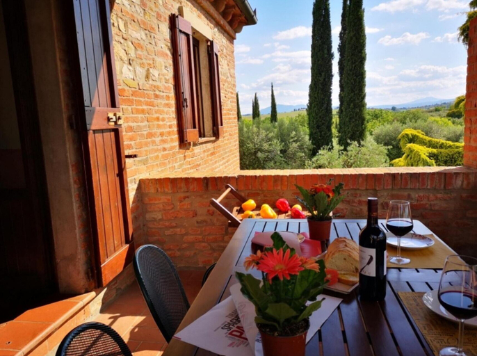 Others 3, Willow apt With Shared Pool, Perugia