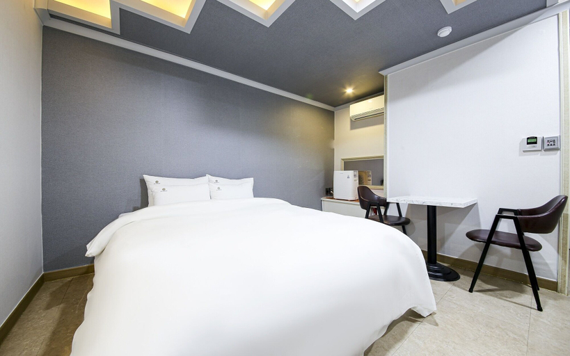 Bedroom 4, Mokpo Hotel Bobos, Muan