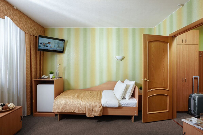 Bedroom 2, Zarechnaya Hotel, Nizhniy Novgorod gorsovet