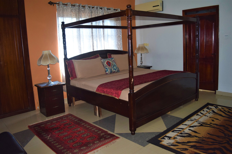 Bedroom 4, Coconut Pointe Villa & Beach Resort, Dangbe East