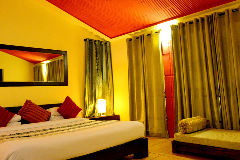 Bedroom 3, Kadkani Riverside Resort, Kodagu