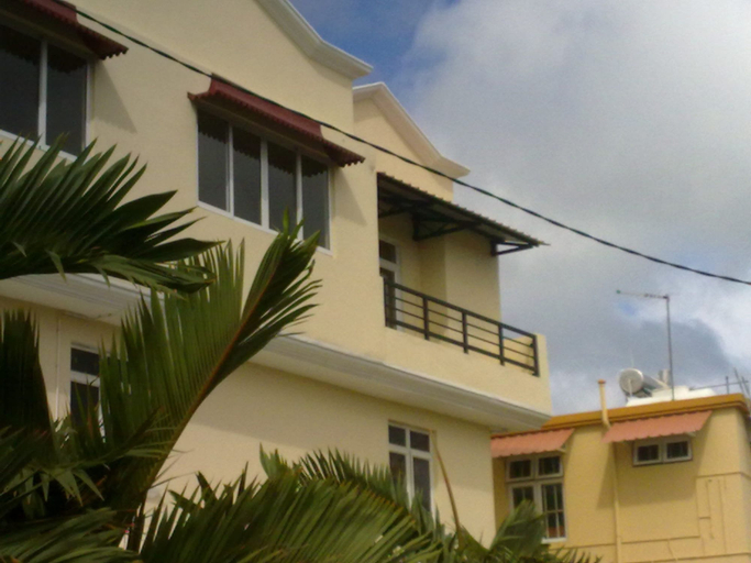 Exterior & Views 2, La Villa de Marie