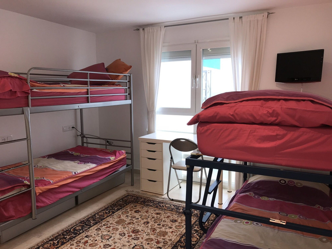 Bedroom 2, Duplex Elypalace 15-9, Girona