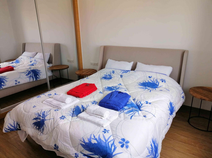 Bedroom 2, Bright Stylish 1bd Flat in Jardins De Carthage, Bouhaira