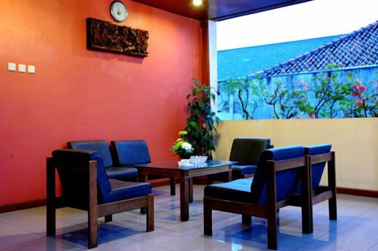 Others 5, Kenangan Hotel, Bandung
