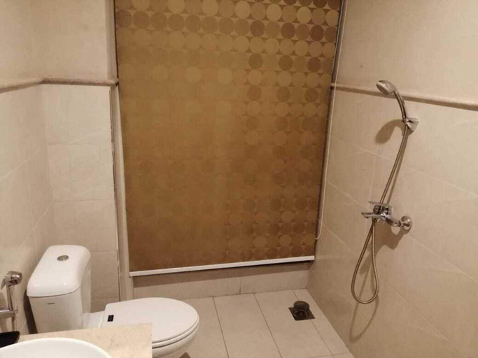 Bathroom, Captivating 1-bed Apartment Fully Furnished, Lahore