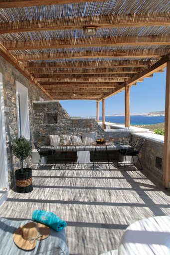 Others 4, Africanis Bungalows, South Aegean