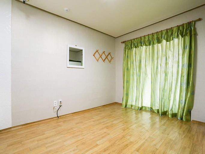 Others 4, Hamyang Solbaram Pension, Namwon