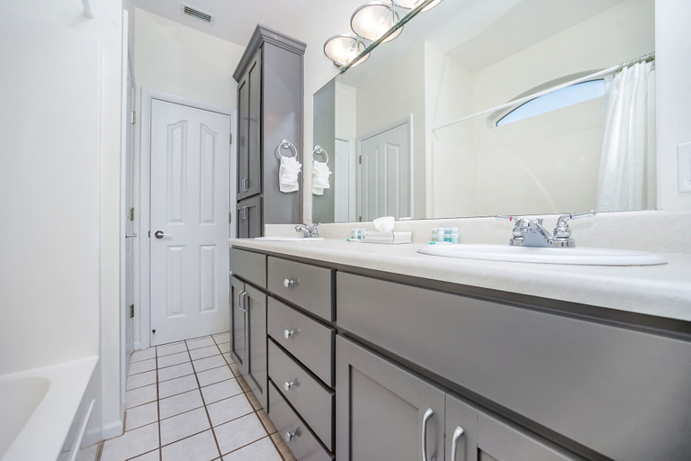 Bathroom 4, Vida Verde - 1433941, Walton