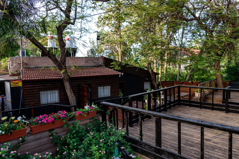 Others 5, Kinneret Lodging