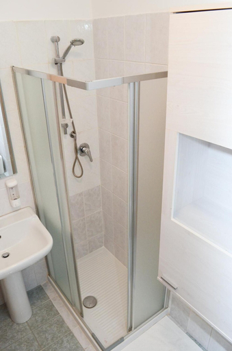 Bathroom 5, Dimora Le Grottaglie, Bari
