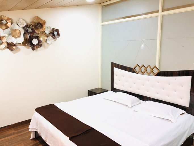 Bedroom 2, Spicy Mango Malhotra's Pristine Villa, Raigarh