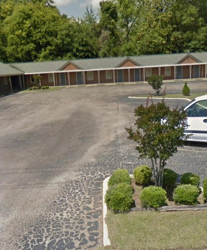 Exterior & Views, BUDGETINN, Monroe