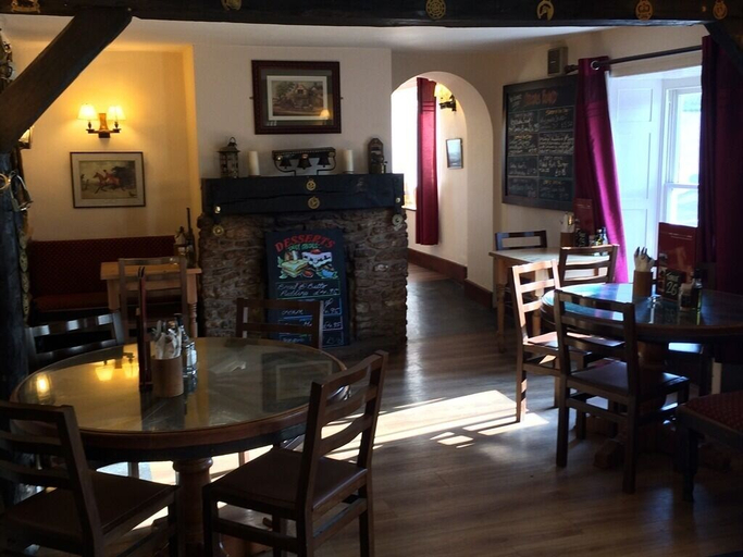 Food & Drinks 5, Hunters Lodge Inn, Somerset