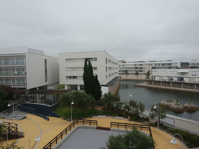 Exterior & Views 2, B19 - Marina Club Apartment, Lagos