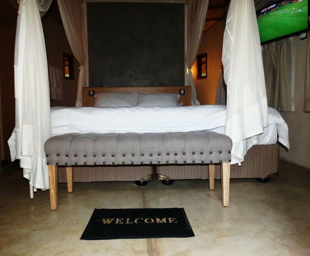 Bedroom 3, The Royal Sichango Village, Livingstone