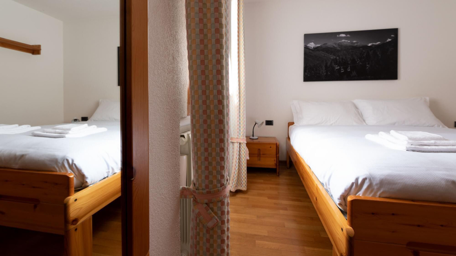 Bedroom 3, Italianway - Funivie 6A, Sondrio