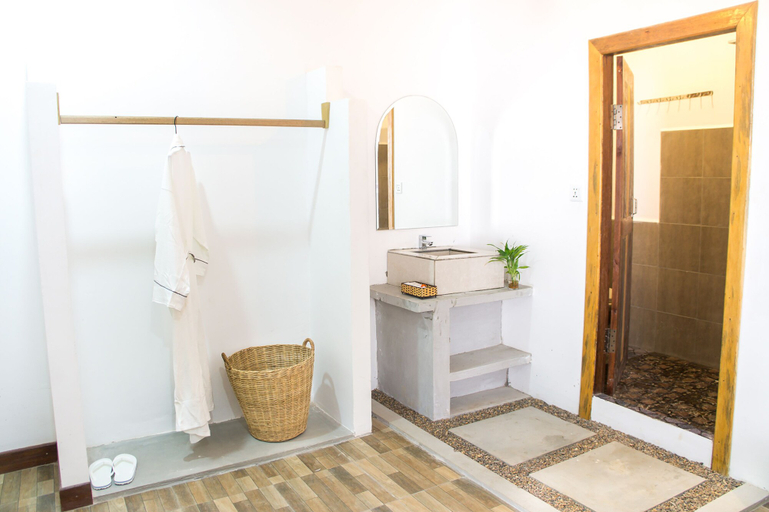 Bathroom 5, Boreirom Teuk Chhou Resort, Kampot