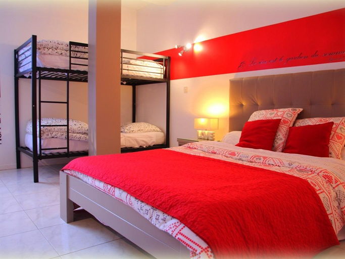 Bedroom 4, Le Mas de la Verrerie, Var