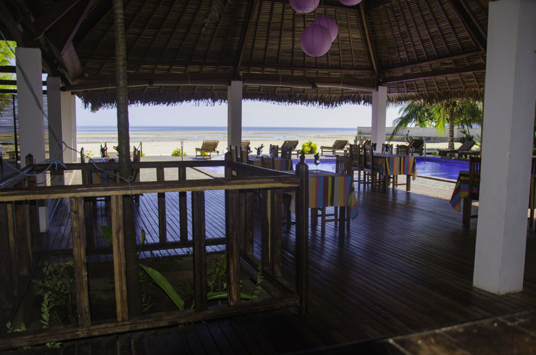 Food & Drinks 5, Le Moya Beach, Diana
