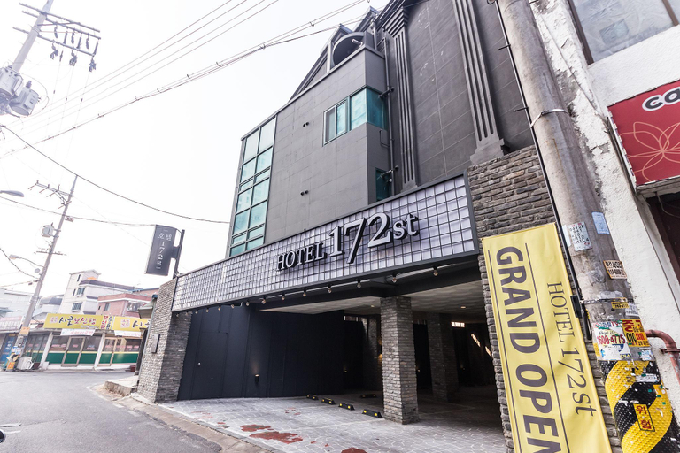 Others 2, Yongin (Suji) 172st, Seongnam