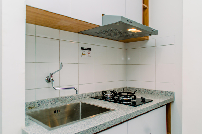 Others 4, Cozy Design 1BR with Working Space at Emerald Bintaro Apartment By Travelio, Tangerang Selatan
